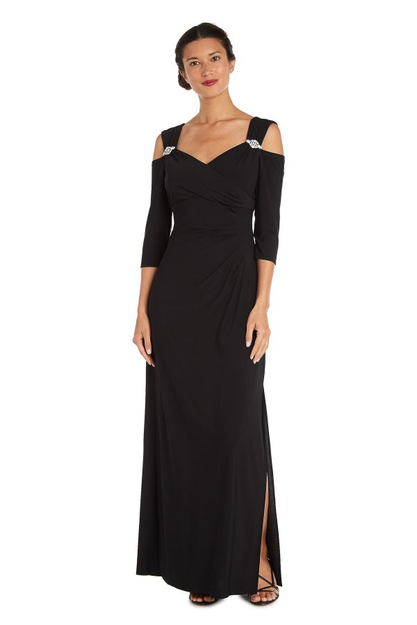61Sdl9XkneL.jpg Womens Plus Cold Shoulder Embellished Evening Dress