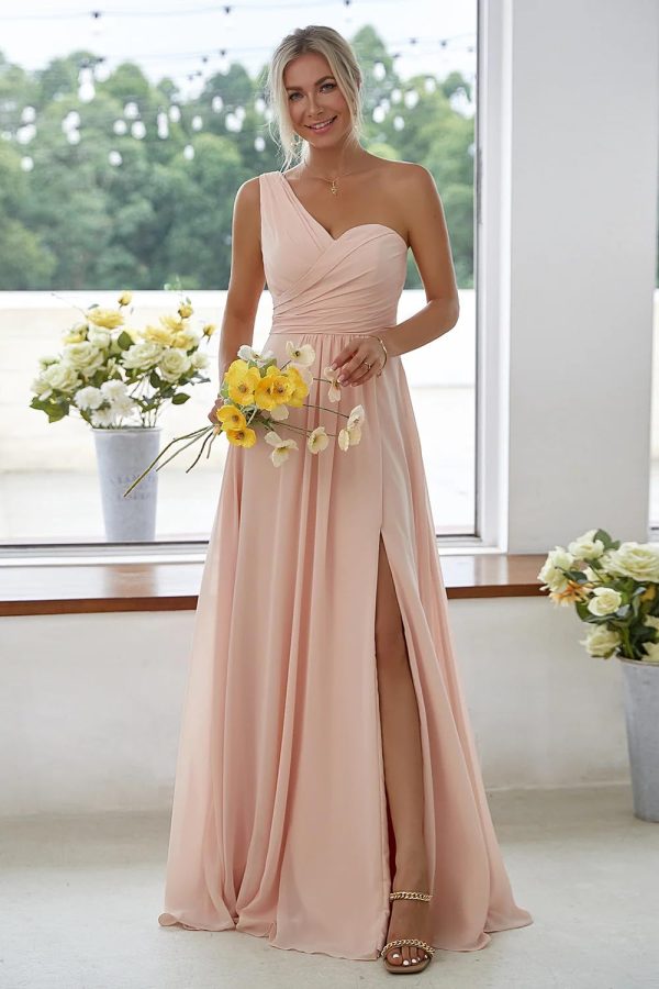 61VI58PAVyL.jpg Women's One Shoulder Chiffon Bridesmaid Dresses Long A-Line Pleated Formal Party Dress with Slit