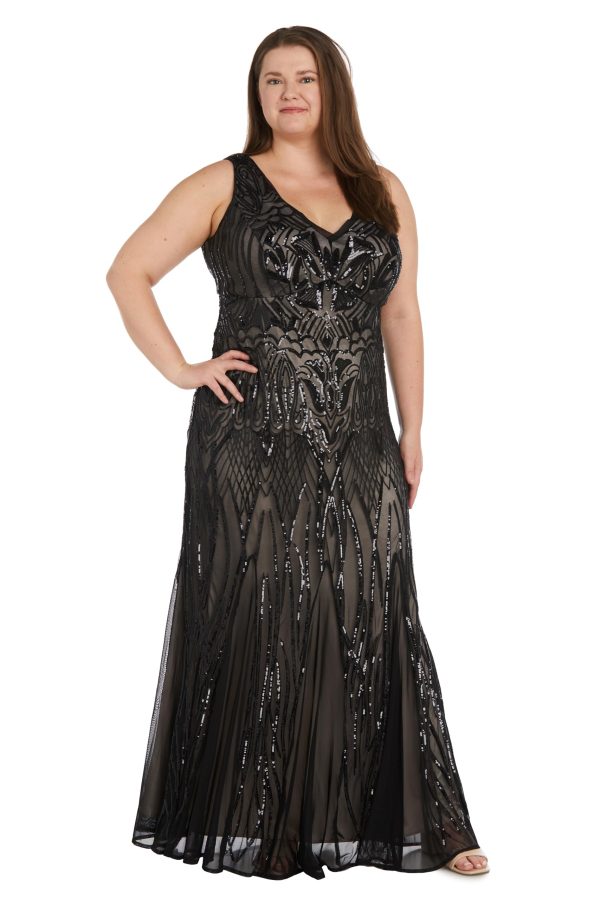 71uZSC9F3L.jpg Long Beaded Dress W/Contrast Lining, V-Neckline & Godet Skirt
